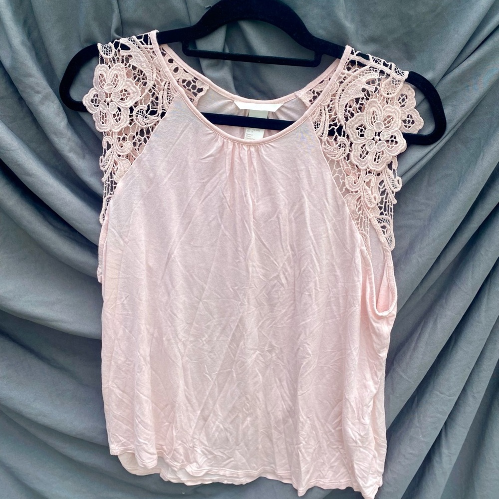 H&M Pink Blouse Elegant and Versatile